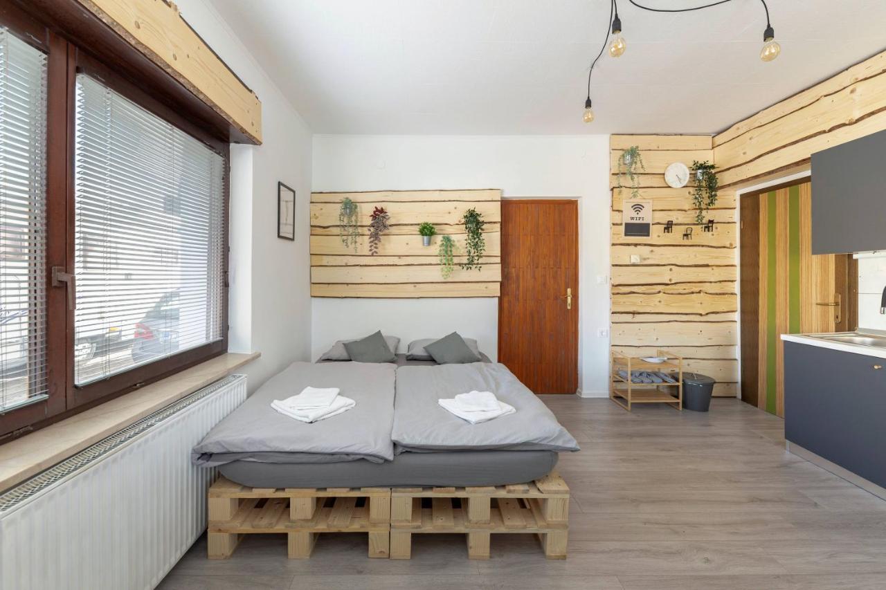 Apartments Keber Ljubljana Luaran gambar